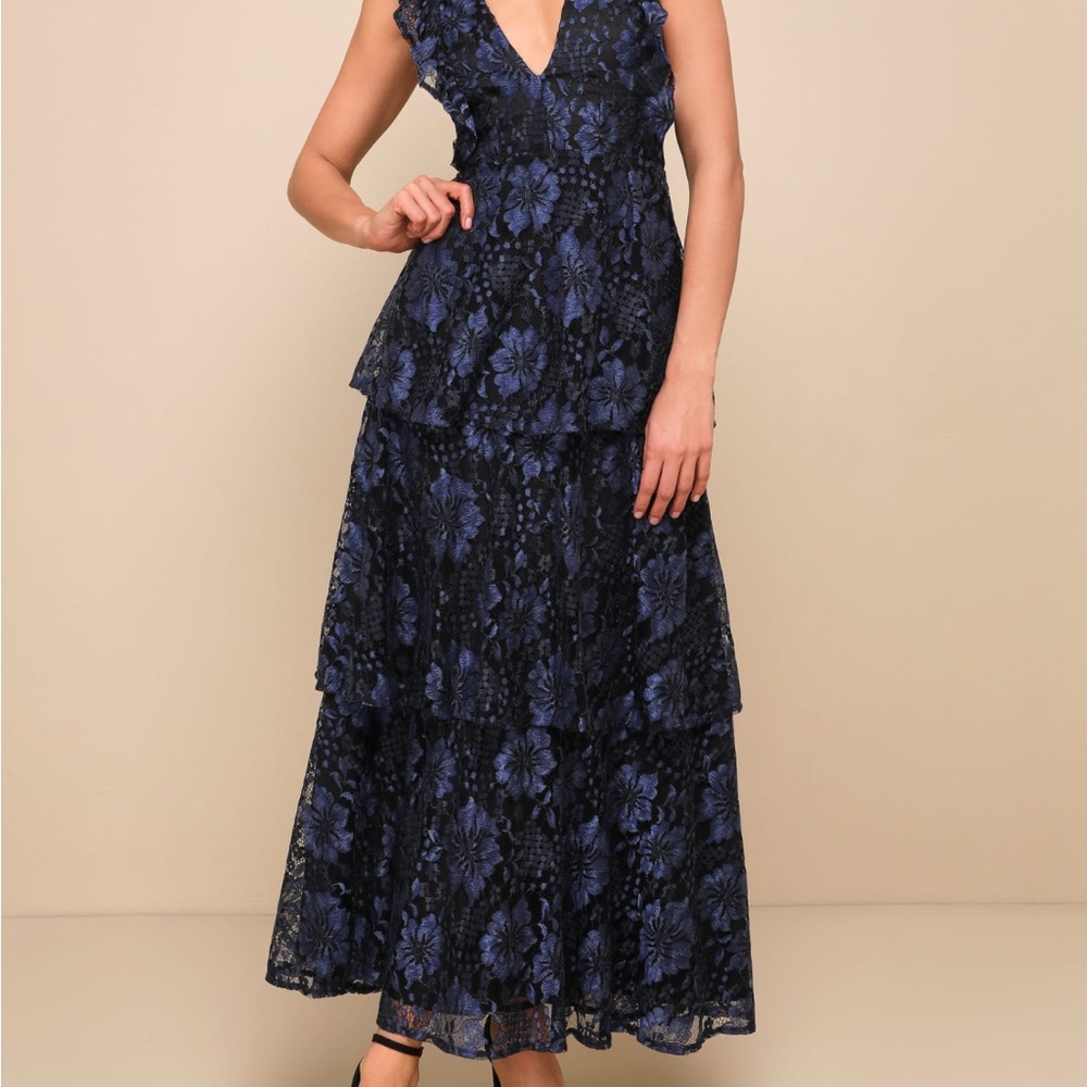 Lulu's Navy Floral Lace Maxi Dress
